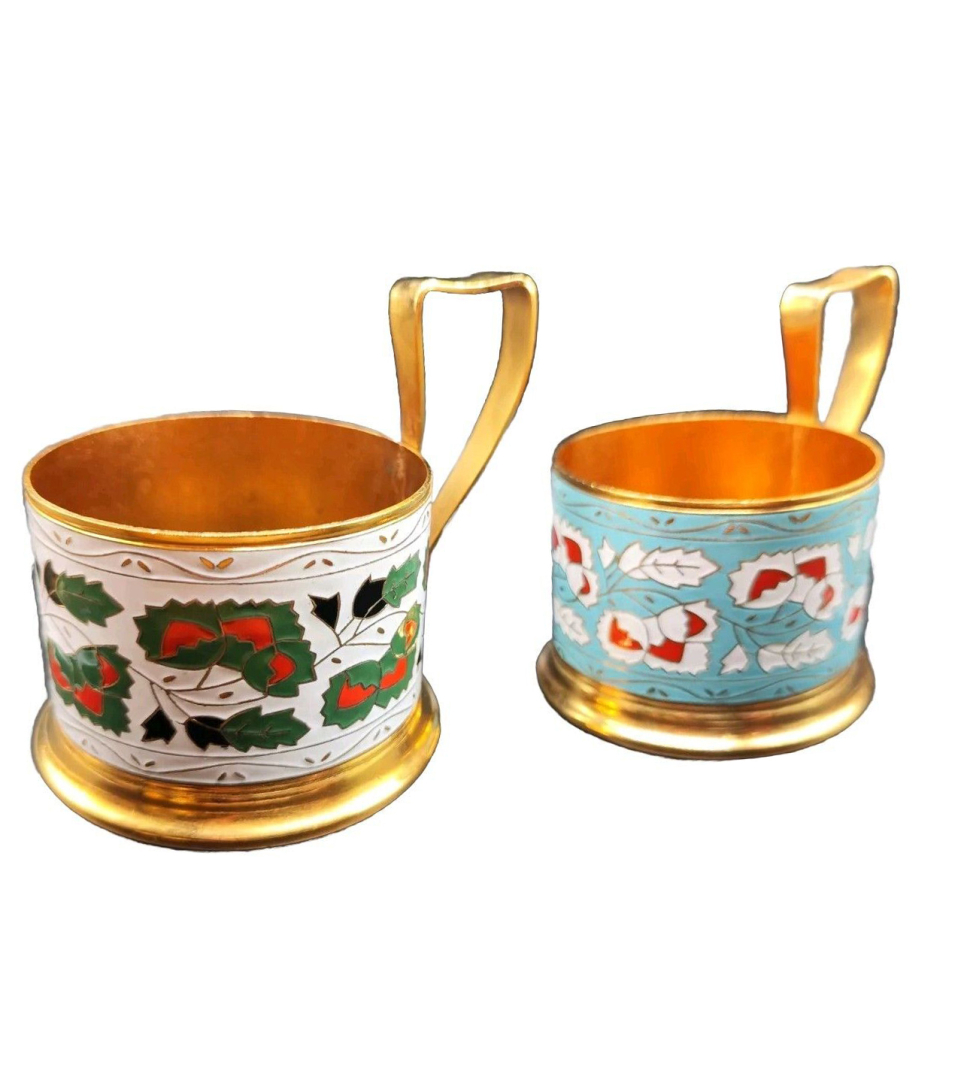 Deux porte-tasse en laiton enrichis émail d'origine USSS